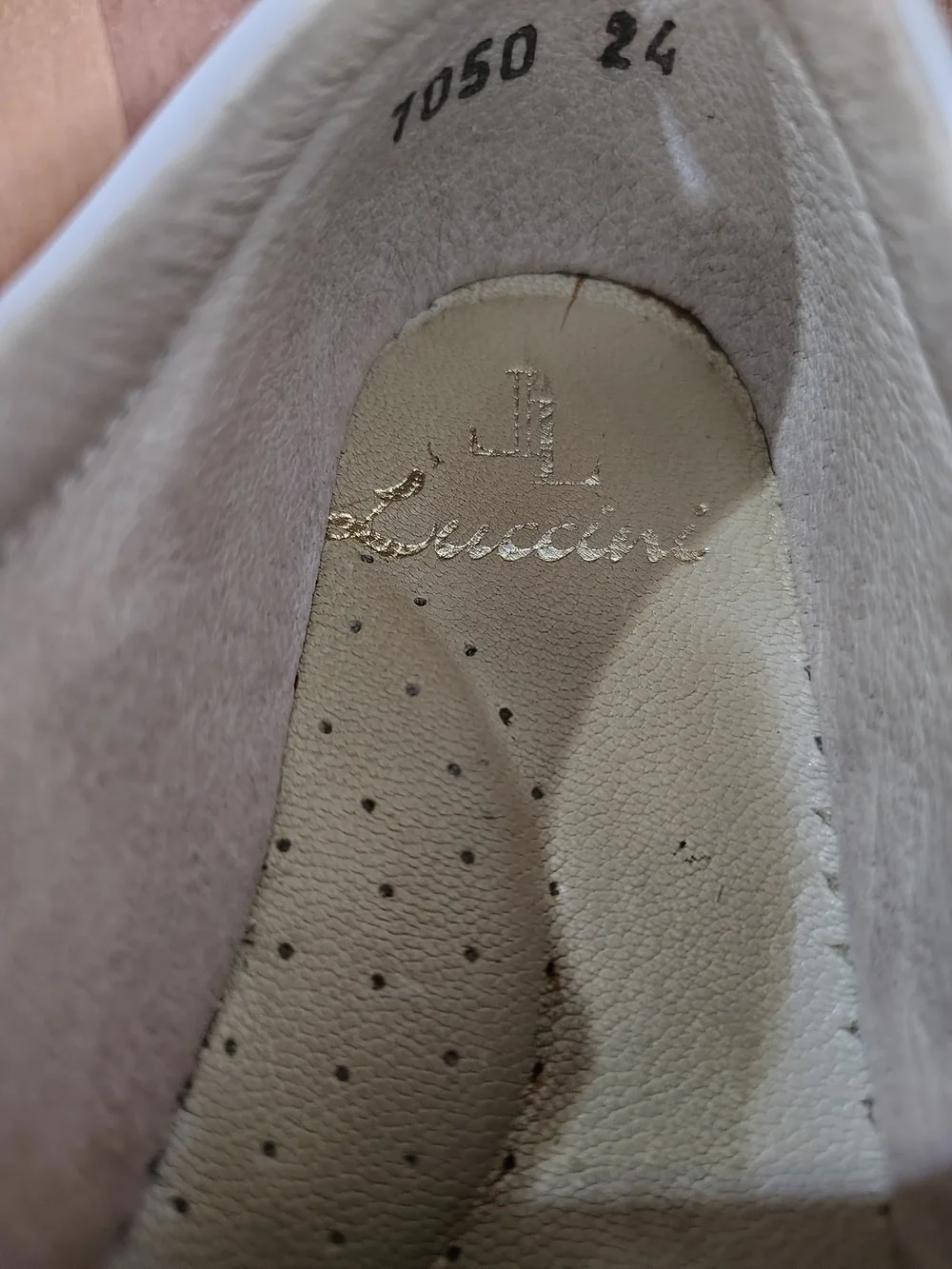 Luccini beautiful pair